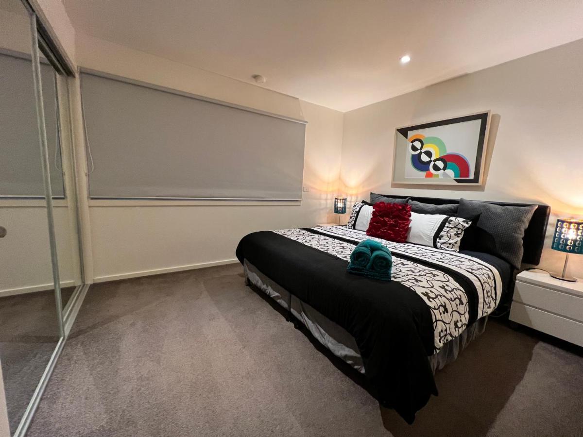 Envy 30 Luxe 1 Bedroom Executive Apartment In The Heart Of Braddon Wine Wifi Secure Parking Canberra Exterior photo